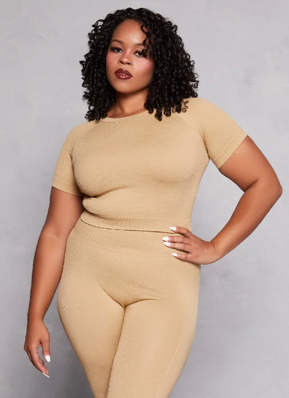 Plus Size Textured Knit Cropped T Shirt